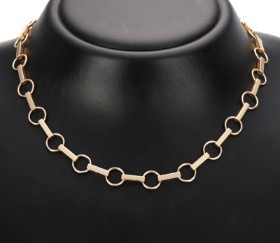 Bent Knudsen, Kolding. Necklace in 14 kt. red gold