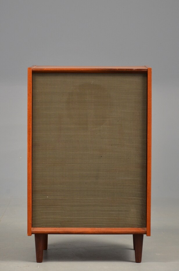 Bang & Olufsen: Højtaler i teak-kabinet, model 607, 1950'erne Denne vare er sat til omsalg under nyt varenummer 3030421