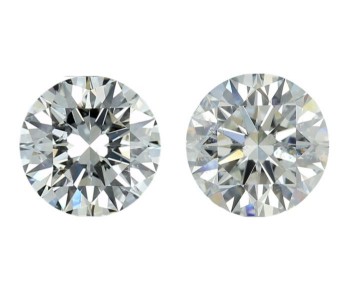 To uindfattede brillantslebne diamanter, tilsammen 0.95 ct. (2)