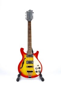 Elektrisk guitar. Harley Benton Deluxe 12 strengs.