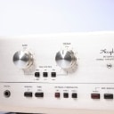 Accuphase. Integrated Stereo Amplifier model E-203