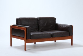 H.W. Klein. To-personers sofa, model AC1911