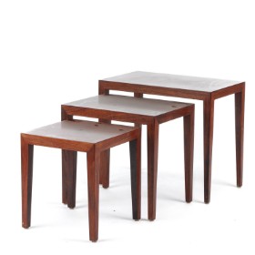 Severin Hansen for Haslev Møbelsnedkeri. A set of rosewood insert tables (3)