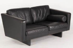 Søren Holst for Fredericia Furniture. To-pers. sofa model 2472