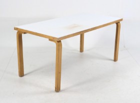 Alvar Aalto for Artek. Spisebord / arbejdsbord / skrivebord, L. 150 cm.