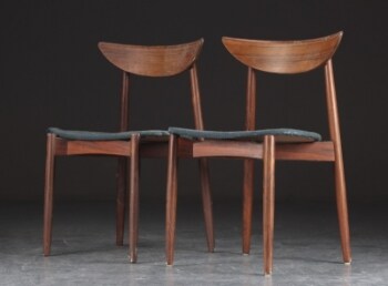 Harry Østergaard. Et par stole af palisander, model 58 (2)