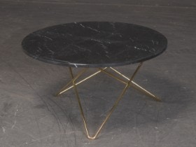 Dennis Marquart for OXDenmarq. Sofabord model 'O table'