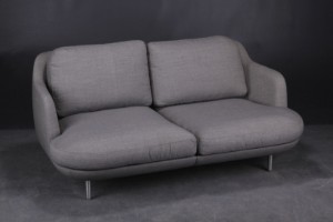 Shinkan absolutte lounge Jaime Hayon for Fritz Hansen. Two-seater. sofa model 'Lune' - Lauritz.com