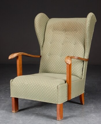 Fritz Hansen. Højrygget lænestol / øreklapstol, 1940erne - model 1582