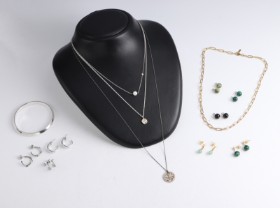 Pernille Corydon, Charlotte Biehl Laursen and others. A collection of contemporary silver and sterling silver jewelery (23)