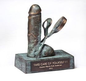 Henrik Busk Andersen. 'Take care of yourself !!!, erotisk skulptur af bronze (cd)