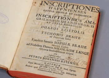 Peder Hansen Resen. Inscriptiones Haffnienses Latinae Danicae et Germanicae, Kbh. 1668