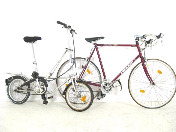 Rennrad Giant Peloton 7400 + Klapprad von Dahon (2)
