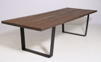 PremiumOak Exclusive. usamlet Dansk produceret plankebord af massivt Dark Brown olieret egetræ 270 cm