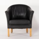 Mogens Hansen. Armchair 'The Queen' model MH 80