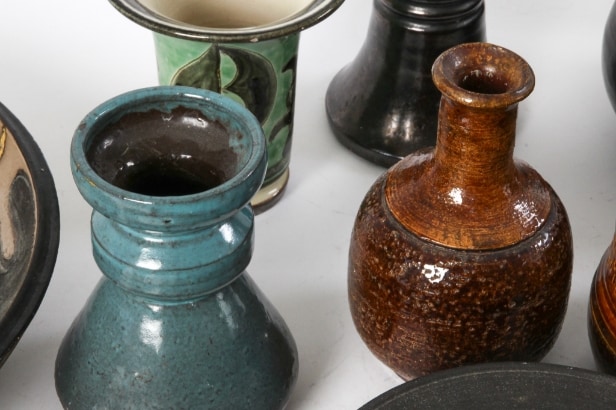 Large collection primarily Danish ceramics including Gerd Bøgelund (24)