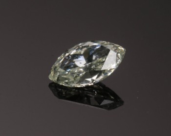 Meget sjælden lysegrøn diamant på 0.46 ct.