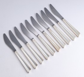 Kronen Sølvvarefabrik, 'Annette', dinner knives with silver handles (10)