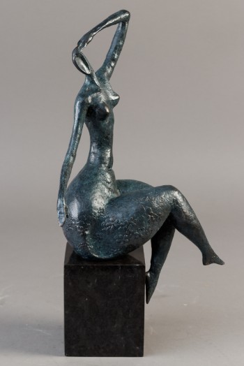 Skulptur af patineret bronze