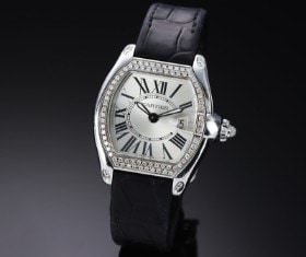 Cartier 'Roadster'. Midsize dameur i stål med brillanter, 2000'erne