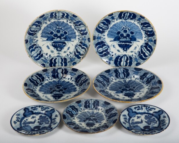 Samling tallerkener/vægplatter fra Delft, keramik, Holland (7)