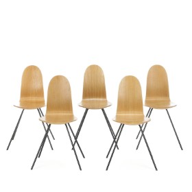 Arne Jacobsen. Five chairs, 'Tungen', model 3102 (5)