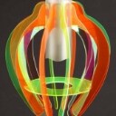 Dansk lampeproducent. Par pendler af farvet plexiglas/plast (2).