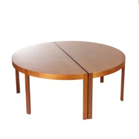 Rud Thygesen & Johnny Sørensen. Two-part circular mahogany table.