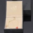 Marianne Dulong. Armbånd med charms, 18 kt. guld