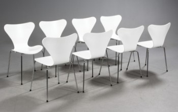 Arne Jacobsen. 7erne. Otte spisestol, model 3107, hvidlakeret (8)
